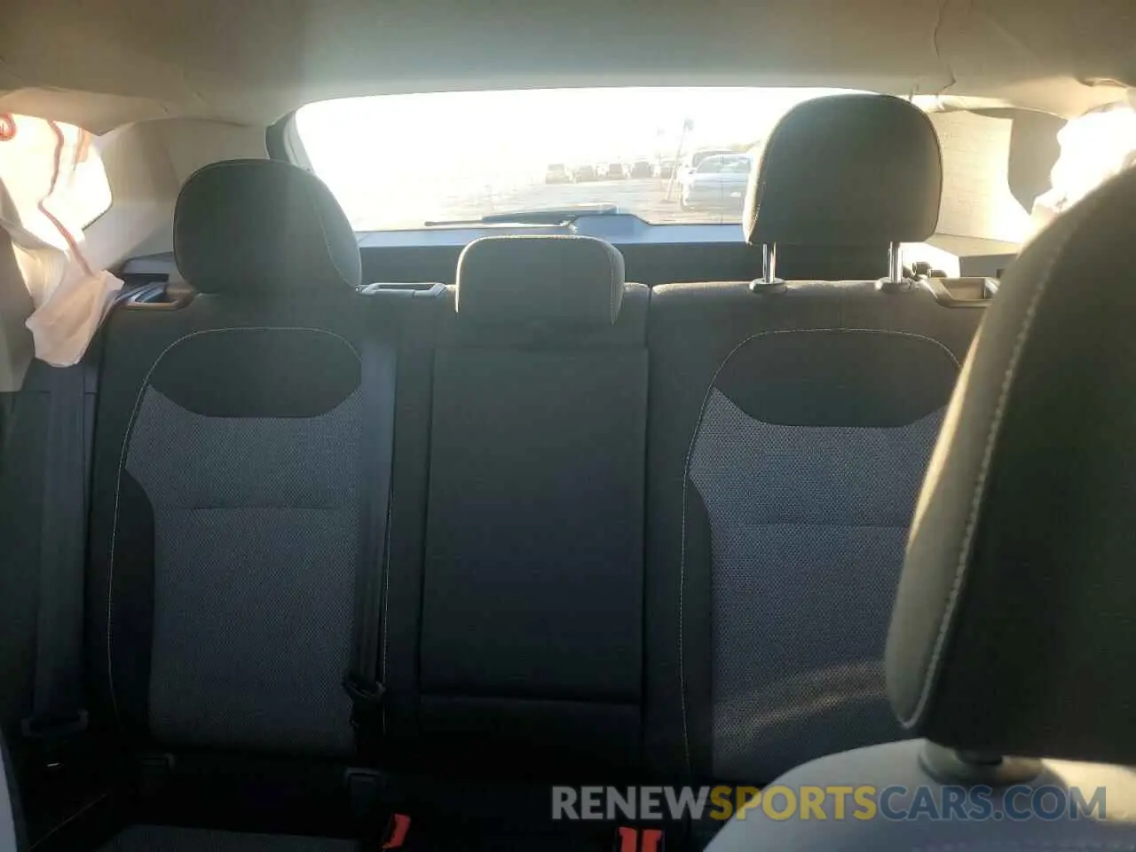 10 fotografías del automóvil dañado 3VV5X7B22RM008315 VOLKSWAGEN TAOS S 2024