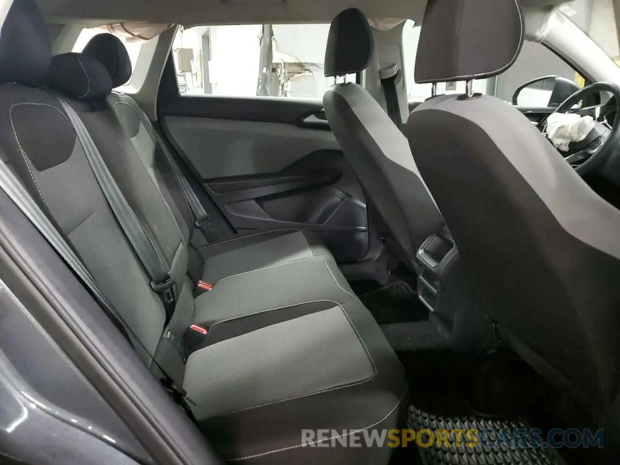 10 fotografías del automóvil dañado 3VV5X7B24RM069682 VOLKSWAGEN TAOS S 2024