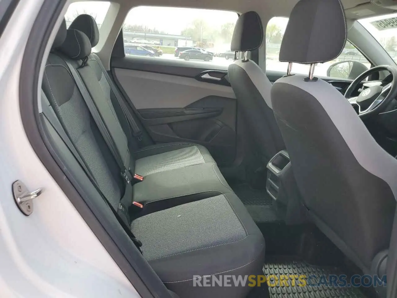 11 fotografías del automóvil dañado 3VV8X7B26RM090000 VOLKSWAGEN TAOS S 2024