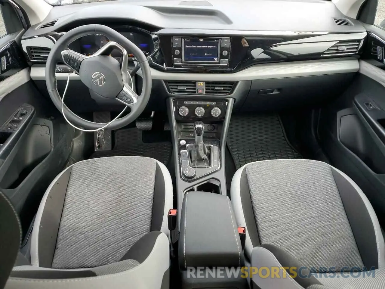8 fotografías del automóvil dañado 3VV8X7B2XRM046002 VOLKSWAGEN TAOS S 2024
