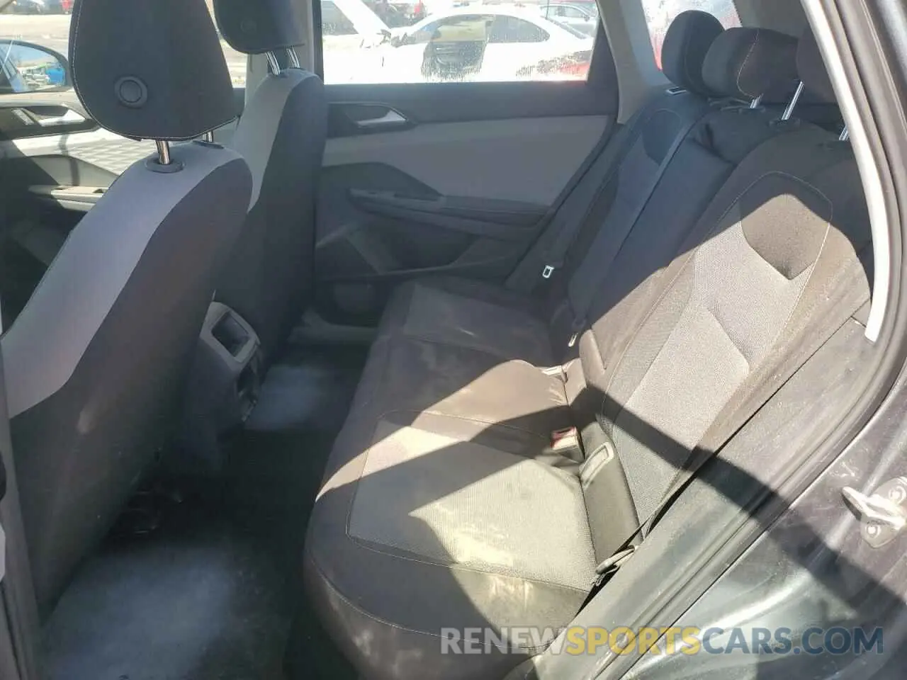 11 fotografías del automóvil dañado 3VV8X7B2XRM120650 VOLKSWAGEN TAOS S 2024