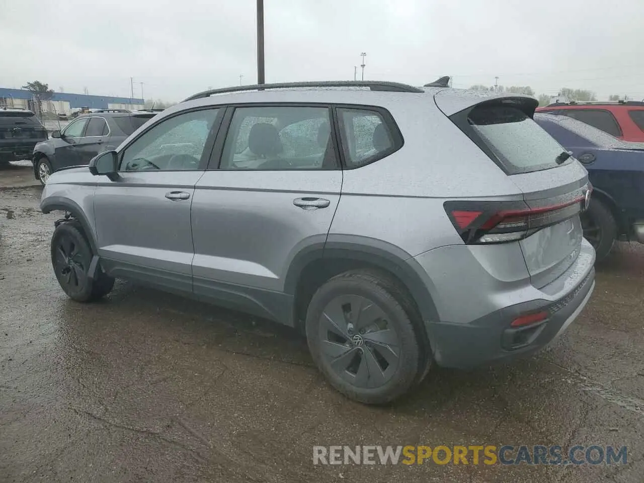 2 fotografías del automóvil dañado 3VV5C7B21SM008159 VOLKSWAGEN TAOS S 2025