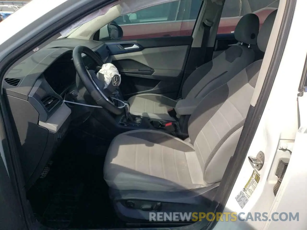 7 fotografías del automóvil dañado 3VVRX7B24NM024818 VOLKSWAGEN TAOS SE 2022