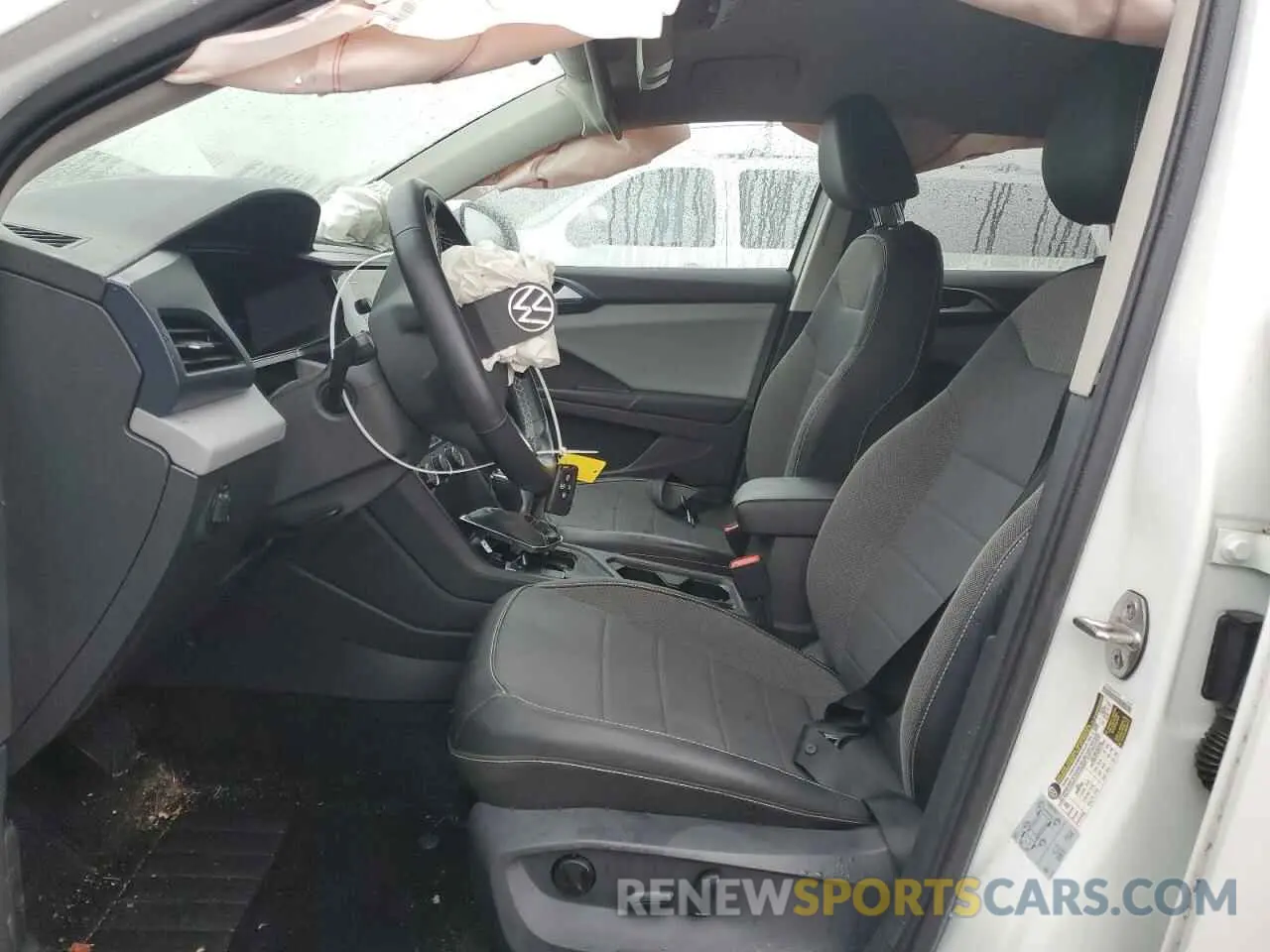7 fotografías del automóvil dañado 3VVRX7B28NM044585 VOLKSWAGEN TAOS SE 2022