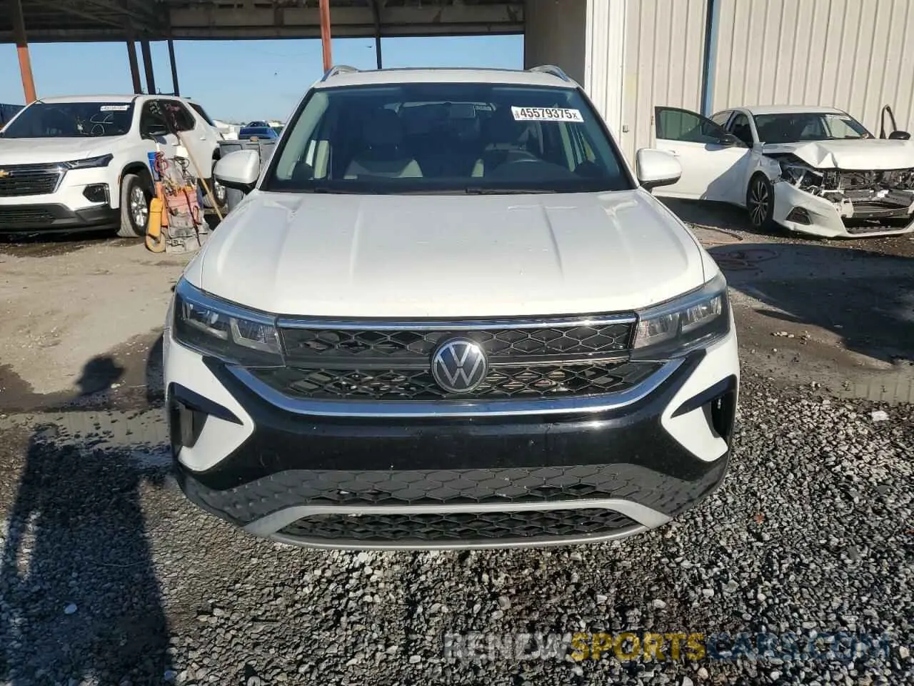 5 fotografías del automóvil dañado 3VVTX7B25NM095693 VOLKSWAGEN TAOS SE 2022