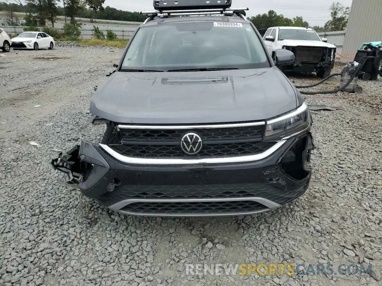 5 fotografías del automóvil dañado 3VVTX7B29NM093249 VOLKSWAGEN TAOS SE 2022