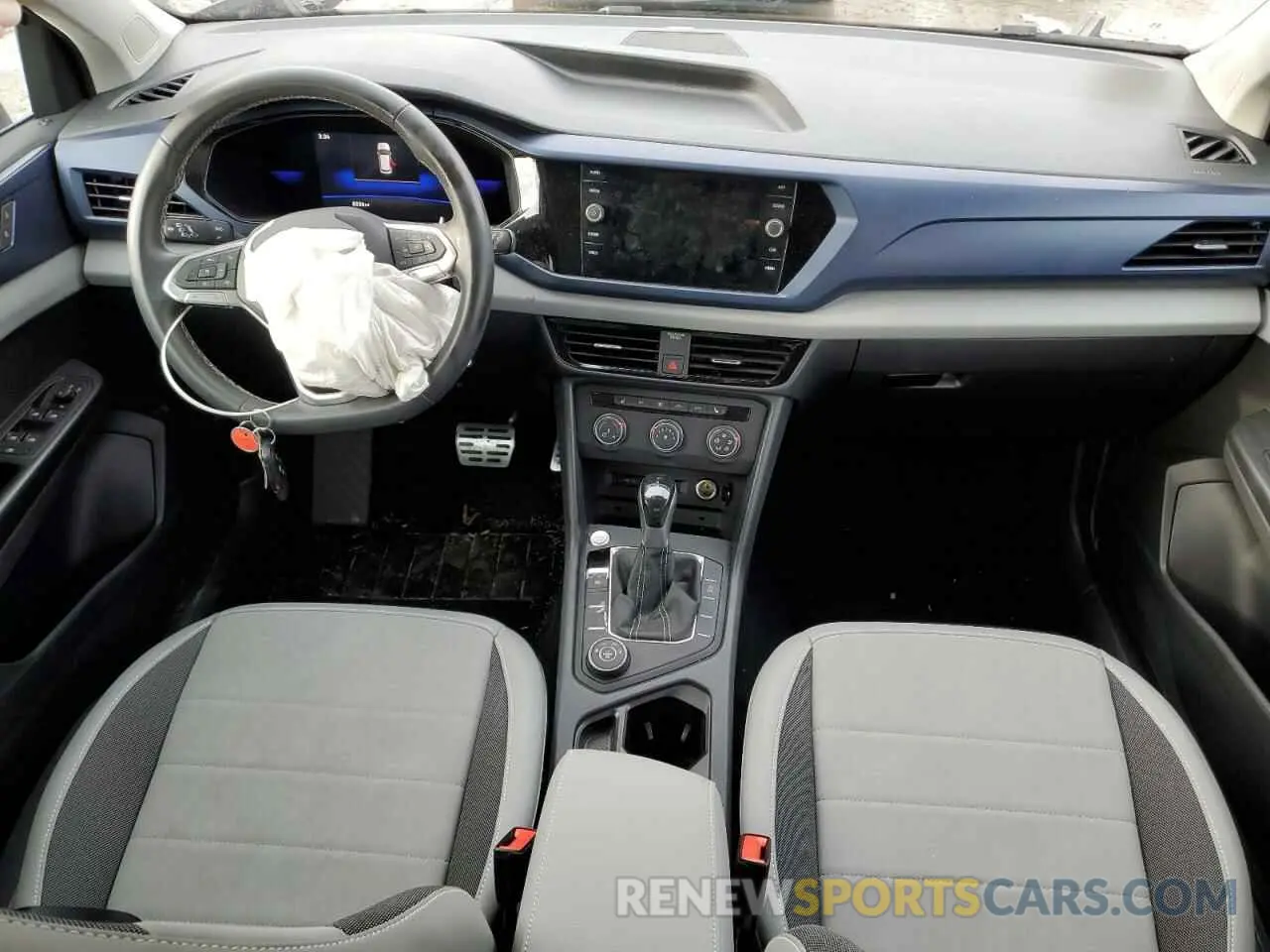 8 fotografías del automóvil dañado 3VVYX7B20NM047900 VOLKSWAGEN TAOS SE 2022