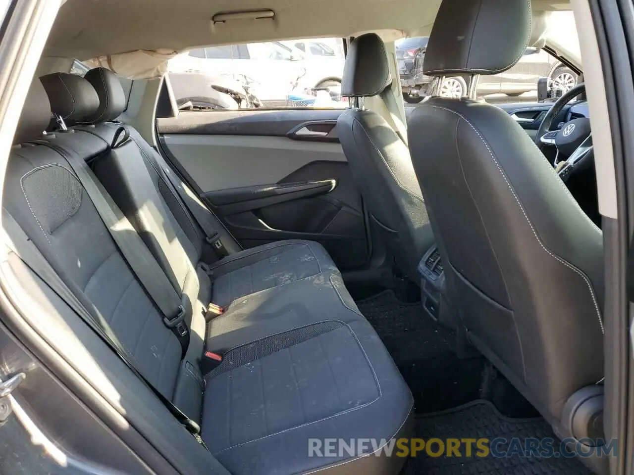 11 fotografías del automóvil dañado 3VVYX7B24NM077935 VOLKSWAGEN TAOS SE 2022