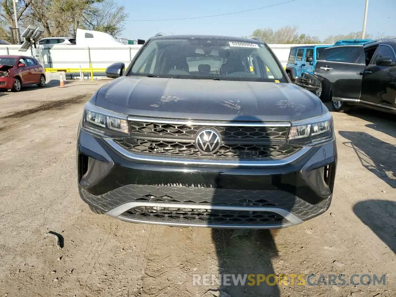 5 fotografías del automóvil dañado 3VVYX7B24NM077935 VOLKSWAGEN TAOS SE 2022