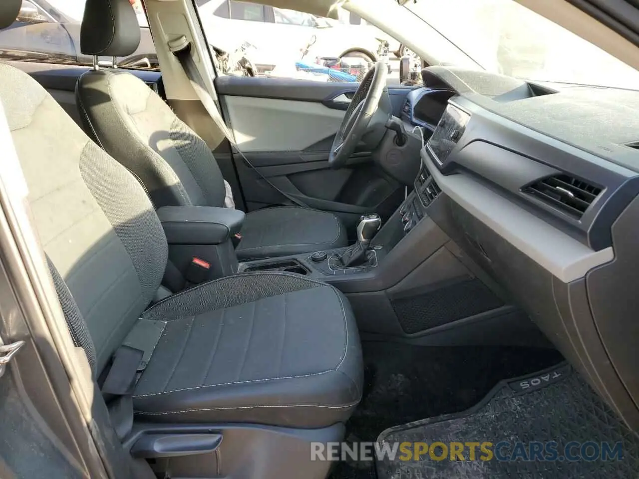 7 fotografías del automóvil dañado 3VVYX7B24NM077935 VOLKSWAGEN TAOS SE 2022
