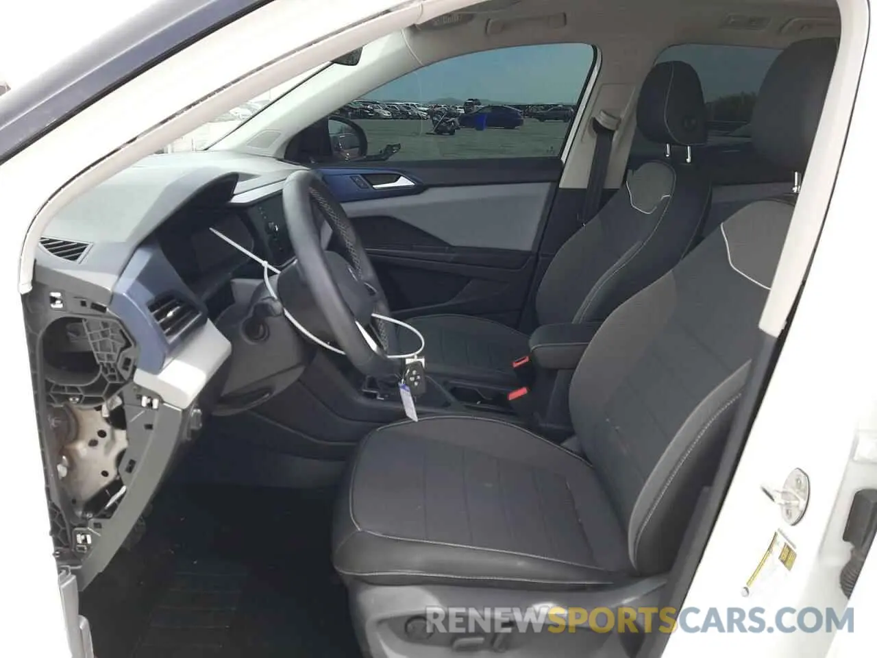 7 fotografías del automóvil dañado 3VVEX7B20PM365781 VOLKSWAGEN TAOS SE 2023