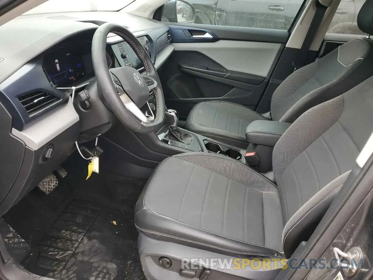 7 fotografías del automóvil dañado 3VVEX7B21PM318338 VOLKSWAGEN TAOS SE 2023