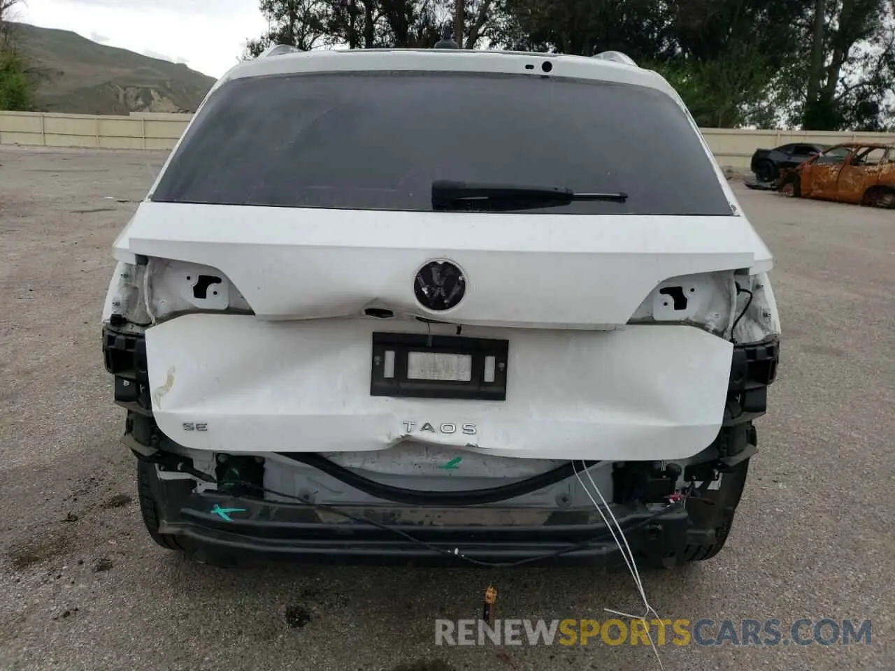6 fotografías del automóvil dañado 3VVEX7B24PM332606 VOLKSWAGEN TAOS SE 2023