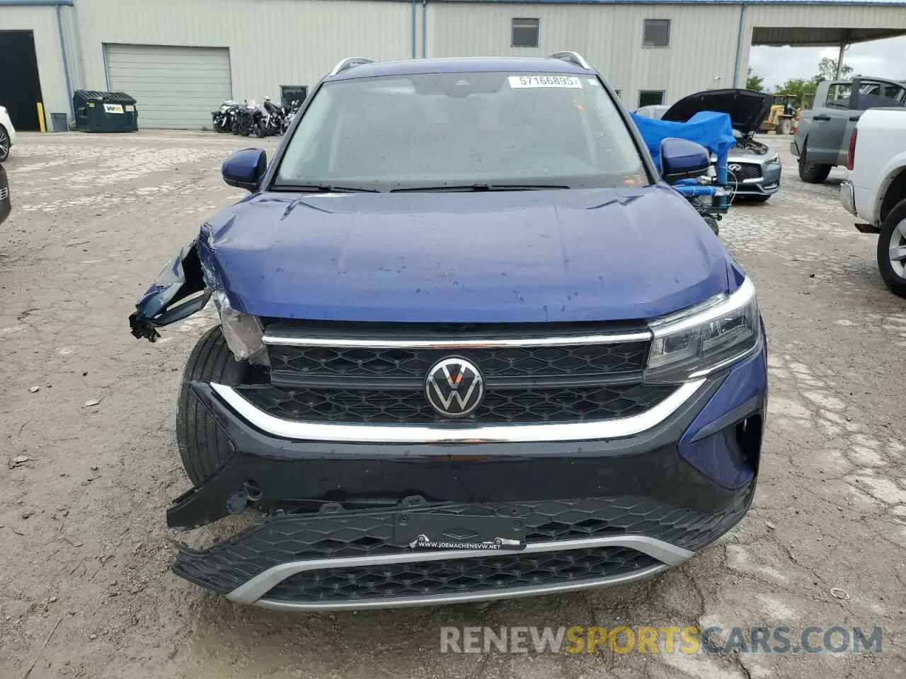5 fotografías del automóvil dañado 3VVEX7B28PM301696 VOLKSWAGEN TAOS SE 2023