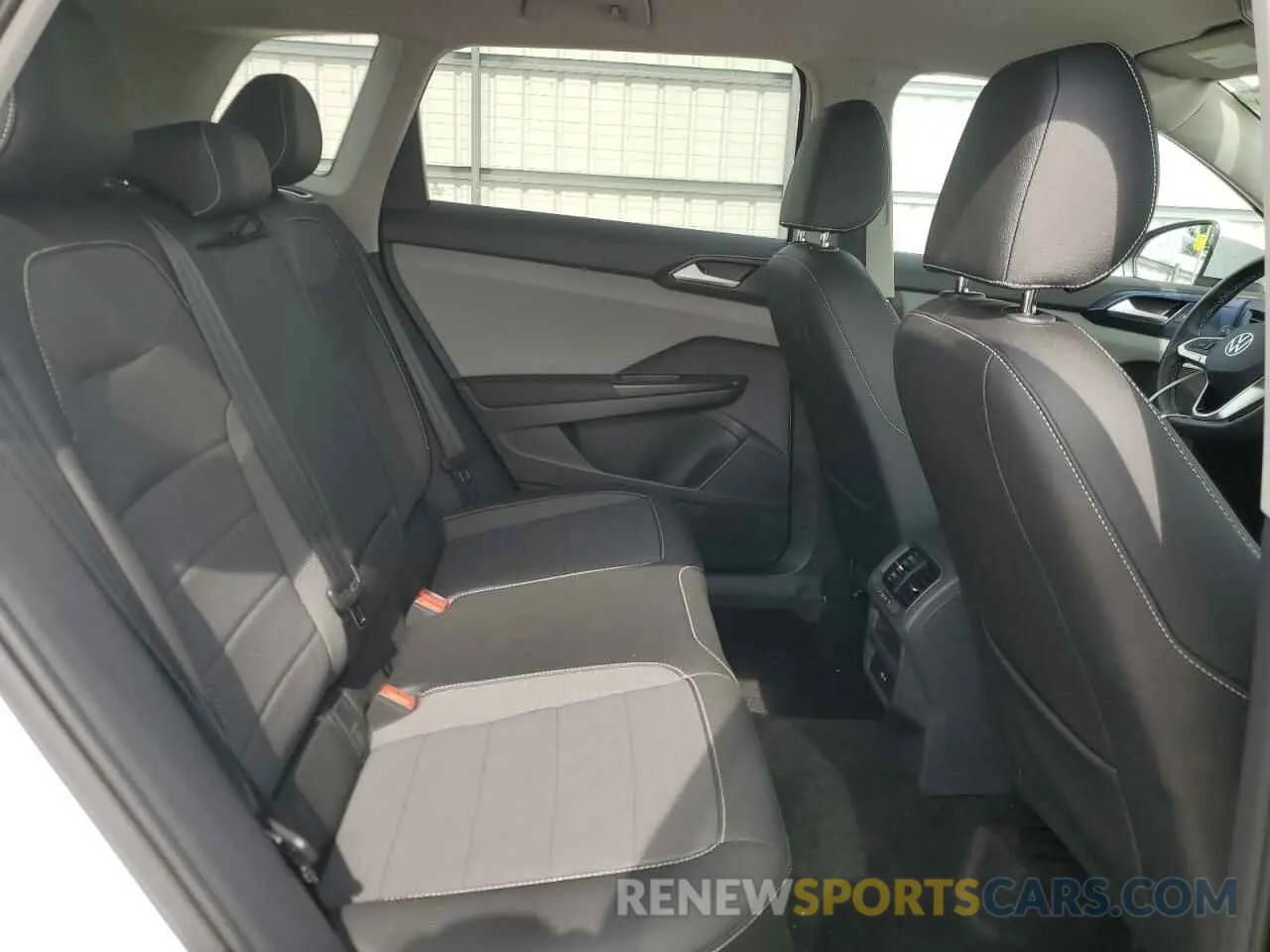 11 fotografías del automóvil dañado 3VVSX7B28PM377731 VOLKSWAGEN TAOS SE 2023