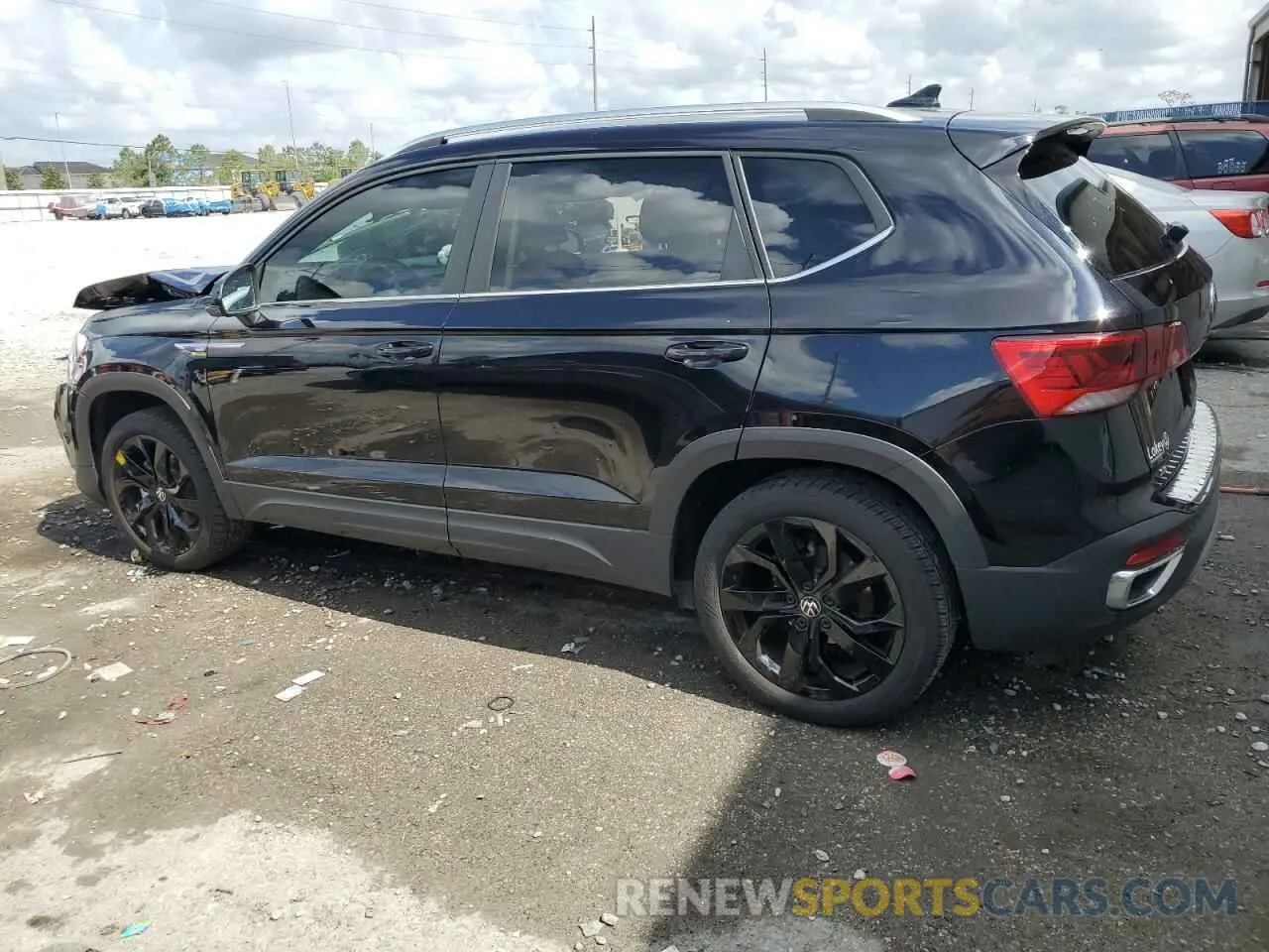 2 fotografías del automóvil dañado 3VVSX7B29PM311270 VOLKSWAGEN TAOS SE 2023