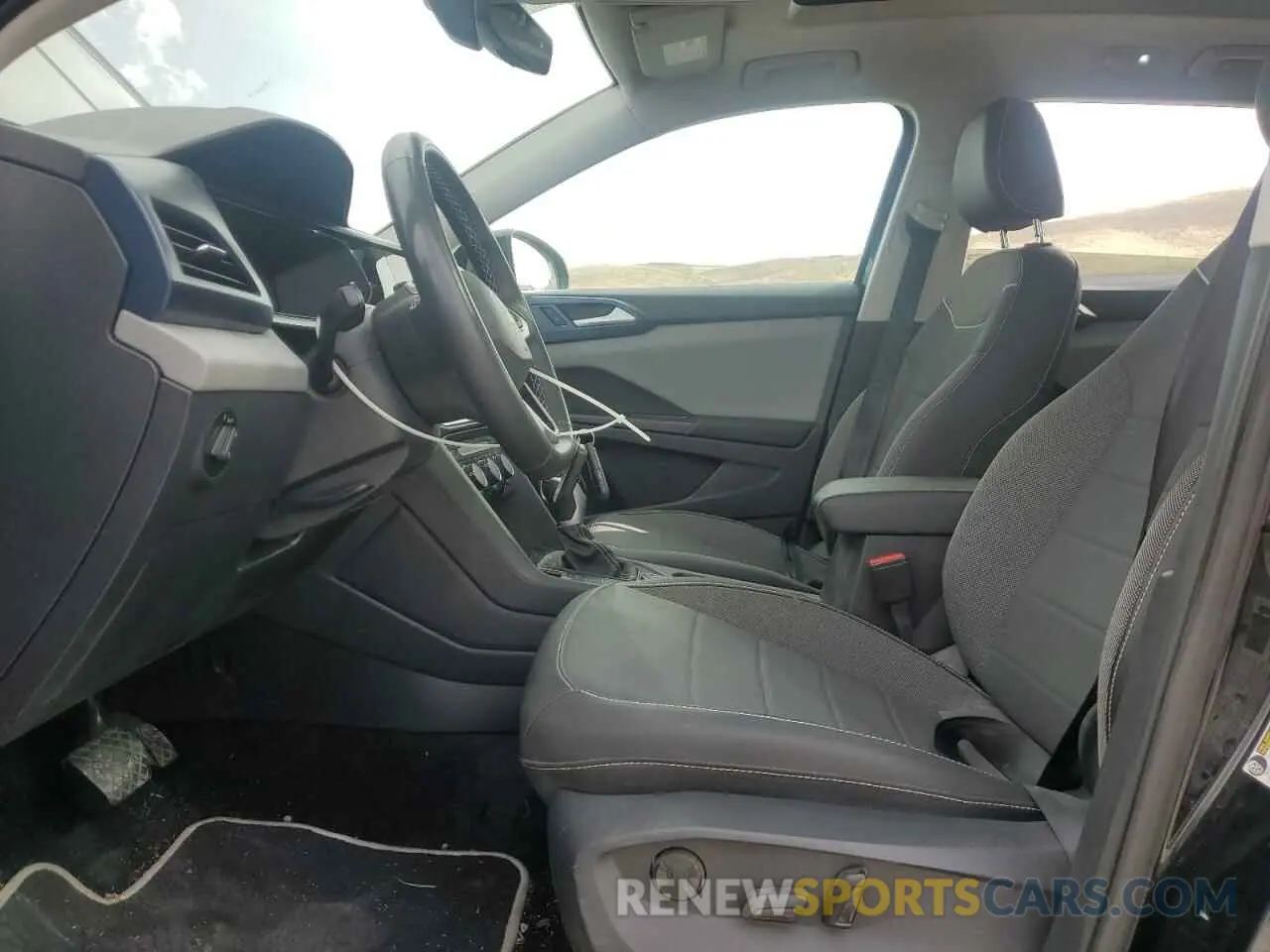 7 fotografías del automóvil dañado 3VVVX7B28PM358321 VOLKSWAGEN TAOS SE 2023