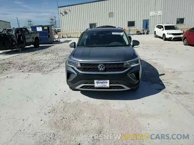 11 fotografías del automóvil dañado 3VVEX7B21RM105067 VOLKSWAGEN TAOS SE 2024