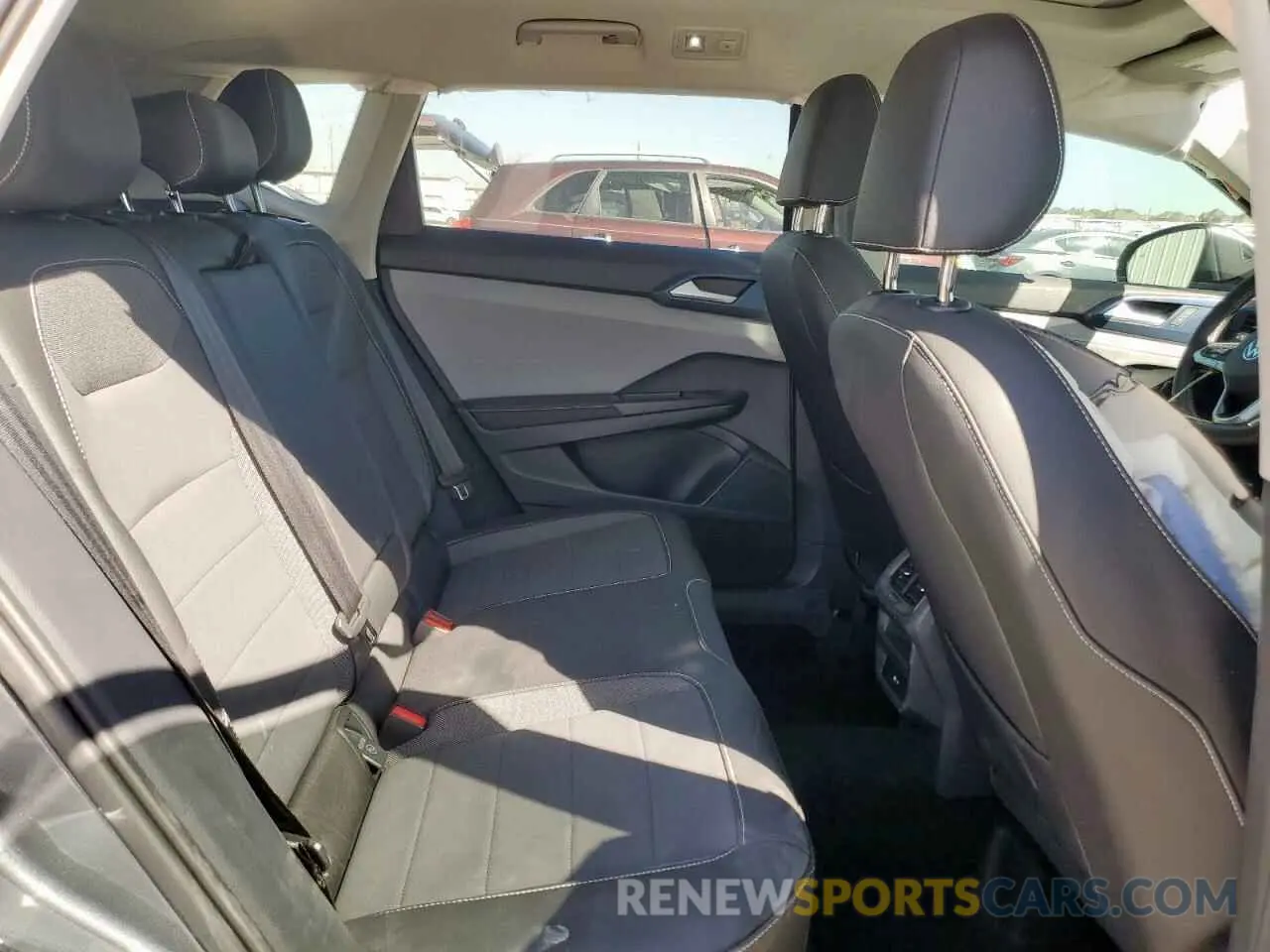 12 fotografías del automóvil dañado 3VVEX7B21RM105067 VOLKSWAGEN TAOS SE 2024