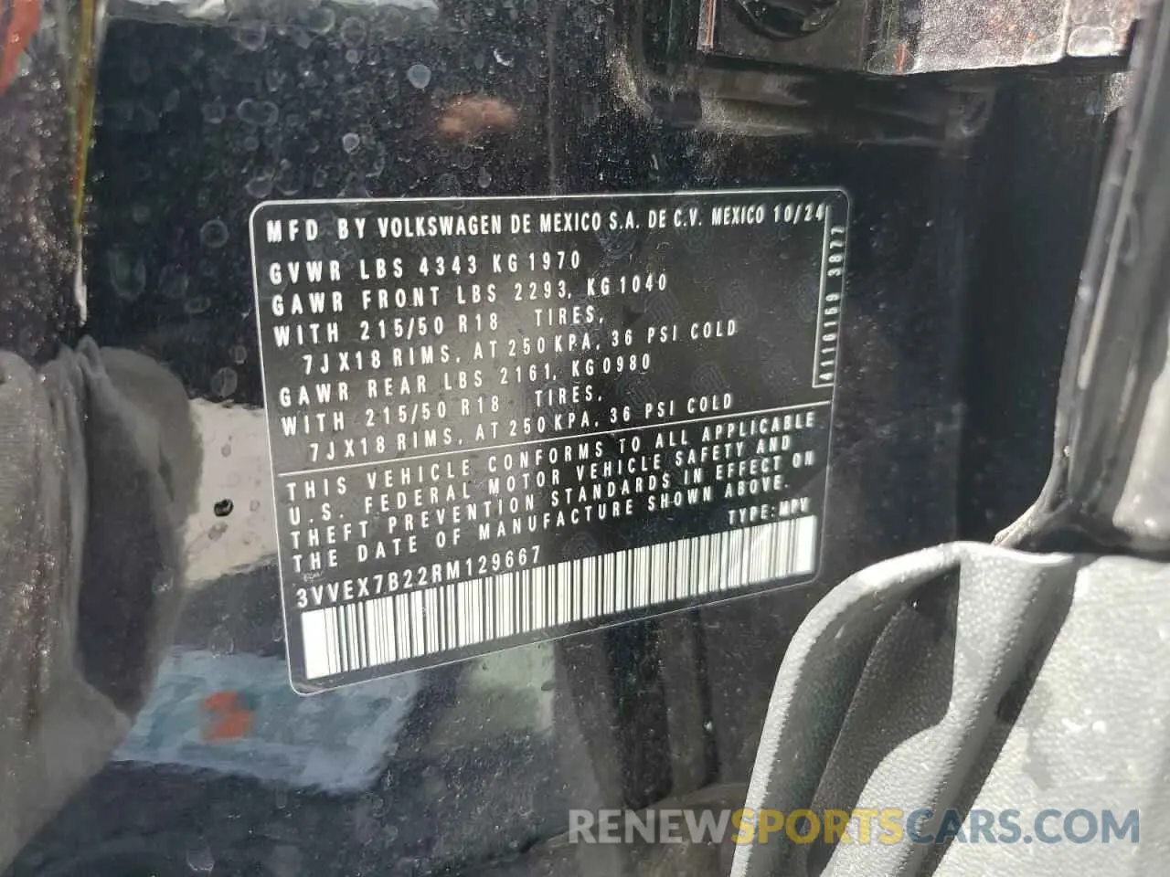 13 fotografías del automóvil dañado 3VVEX7B22RM129667 VOLKSWAGEN TAOS SE 2024