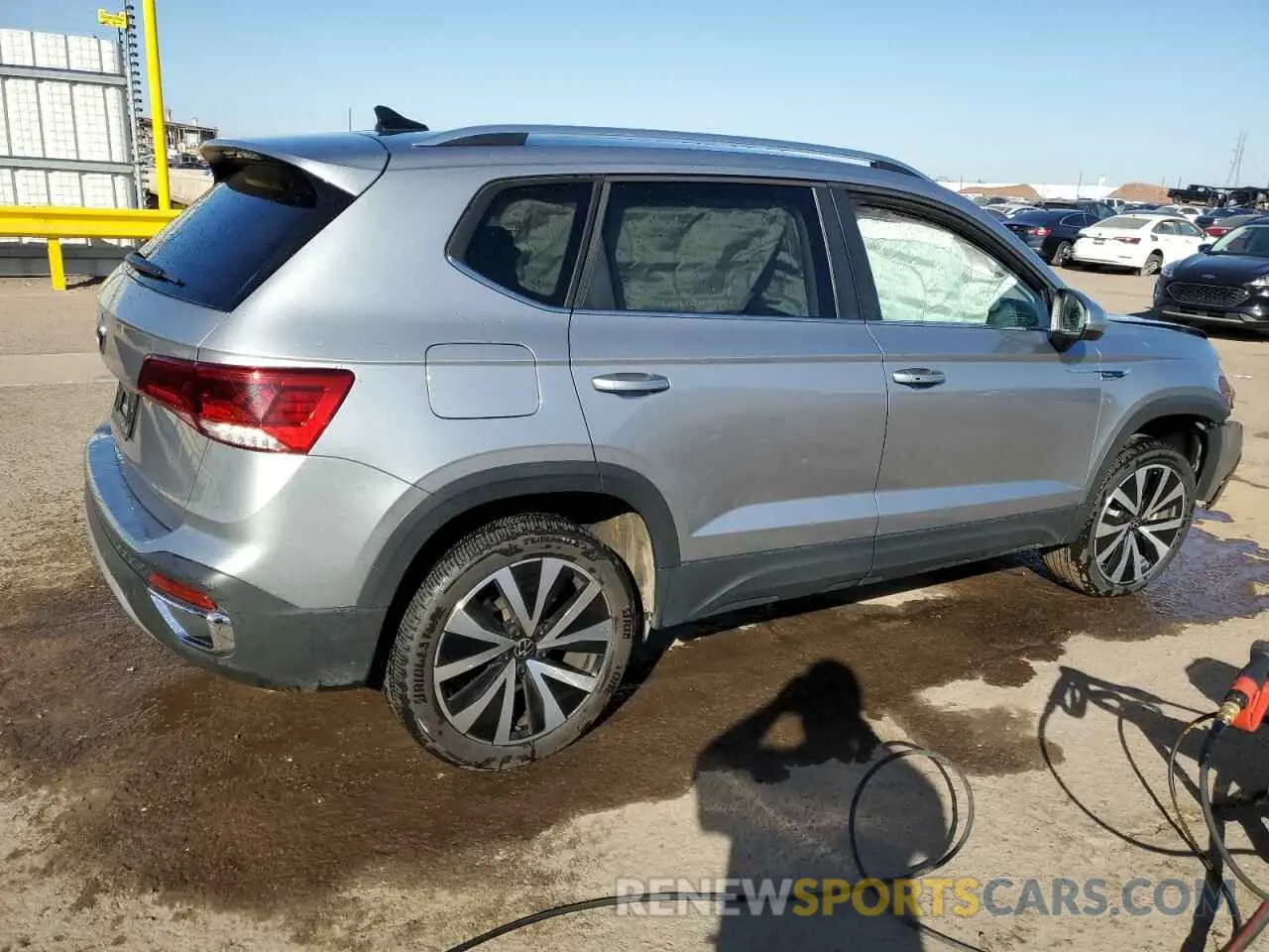3 fotografías del automóvil dañado 3VVSX7B20RM034253 VOLKSWAGEN TAOS SE 2024