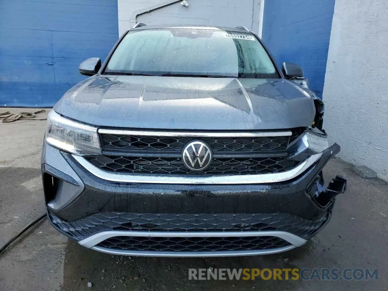 5 fotografías del automóvil dañado 3VVSX7B20RM034673 VOLKSWAGEN TAOS SE 2024