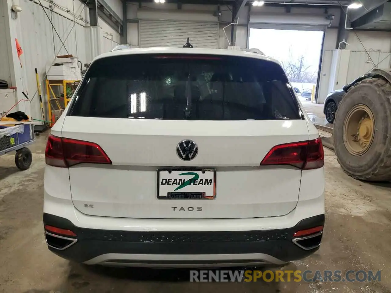 6 fotografías del automóvil dañado 3VVSX7B21RM115827 VOLKSWAGEN TAOS SE 2024