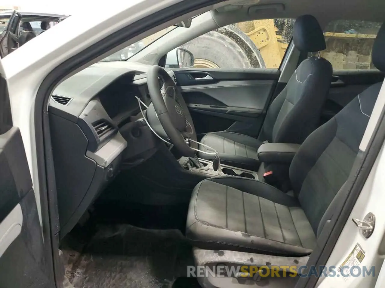 7 fotografías del automóvil dañado 3VVSX7B21RM115827 VOLKSWAGEN TAOS SE 2024