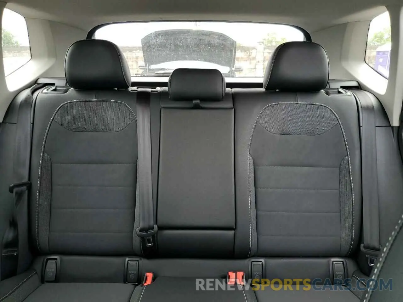 10 fotografías del automóvil dañado 3VVSX7B24RM131777 VOLKSWAGEN TAOS SE 2024