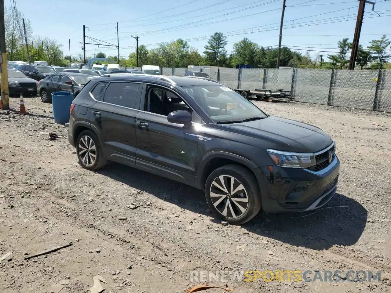 4 fotografías del automóvil dañado 3VVSX7B28RM026367 VOLKSWAGEN TAOS SE 2024