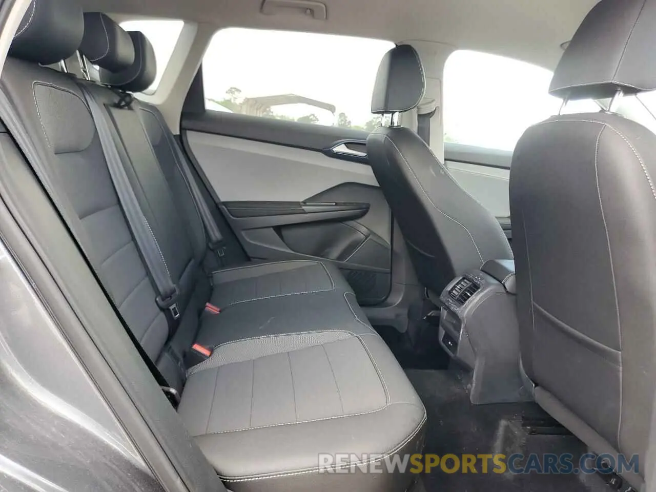 11 fotografías del automóvil dañado 3VVUX7B25RM050540 VOLKSWAGEN TAOS SE 2024