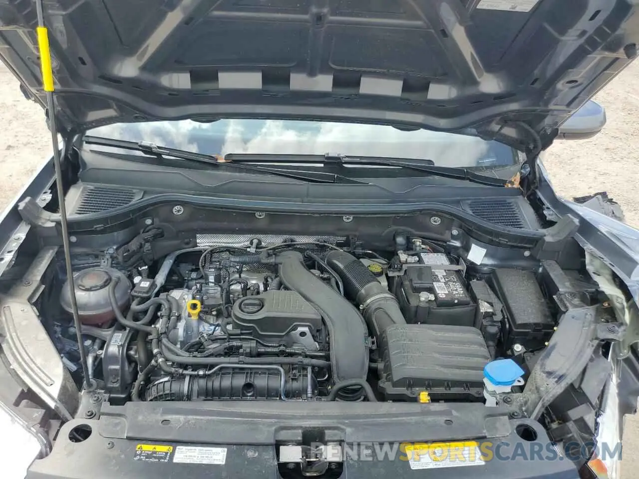 12 fotografías del automóvil dañado 3VVUX7B25RM050540 VOLKSWAGEN TAOS SE 2024