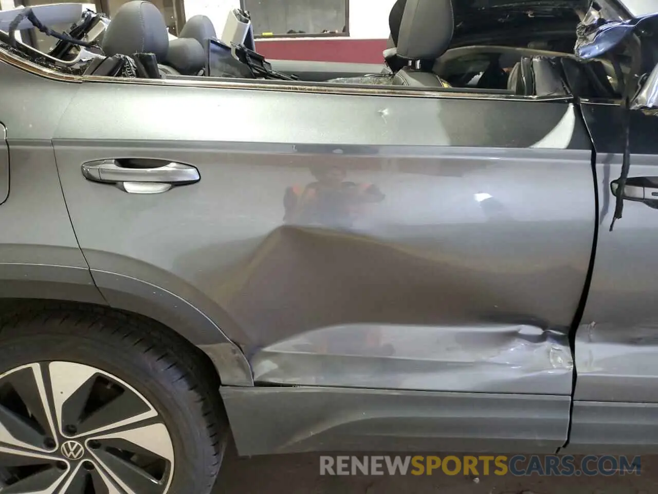 11 fotografías del automóvil dañado 3VVUX7B25RM117850 VOLKSWAGEN TAOS SE 2024