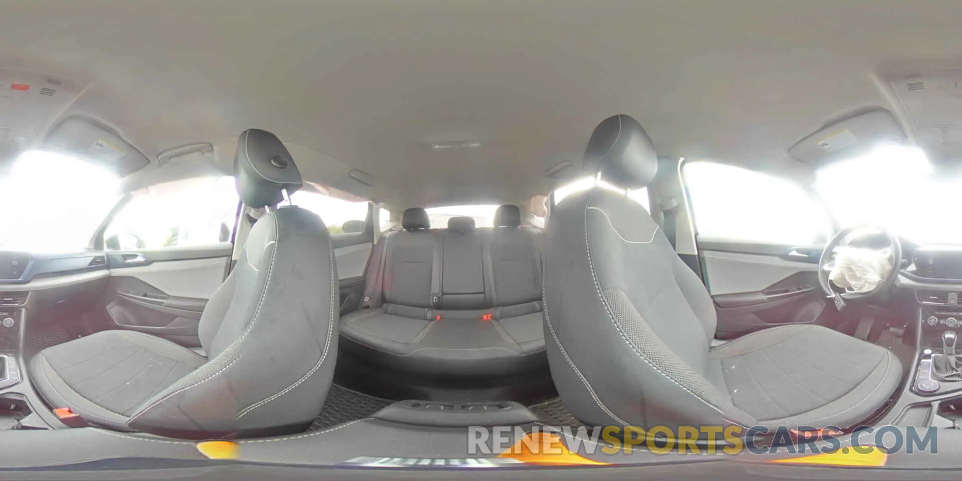 14 fotografías del automóvil dañado 3VVUX7B25RM118271 VOLKSWAGEN TAOS SE 2024