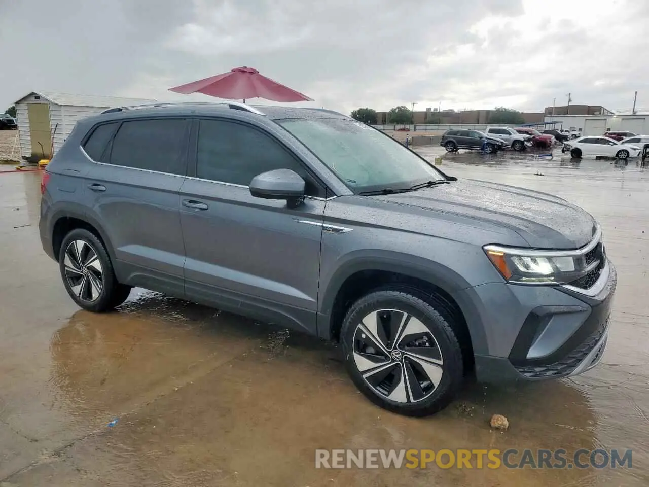 4 fotografías del automóvil dañado 3VVVX7B24RM045964 VOLKSWAGEN TAOS SE 2024