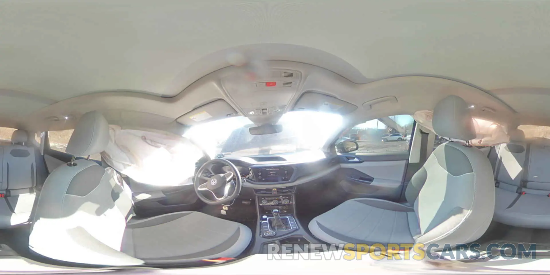 15 fotografías del automóvil dañado 3VVVX7B24RM128682 VOLKSWAGEN TAOS SE 2024