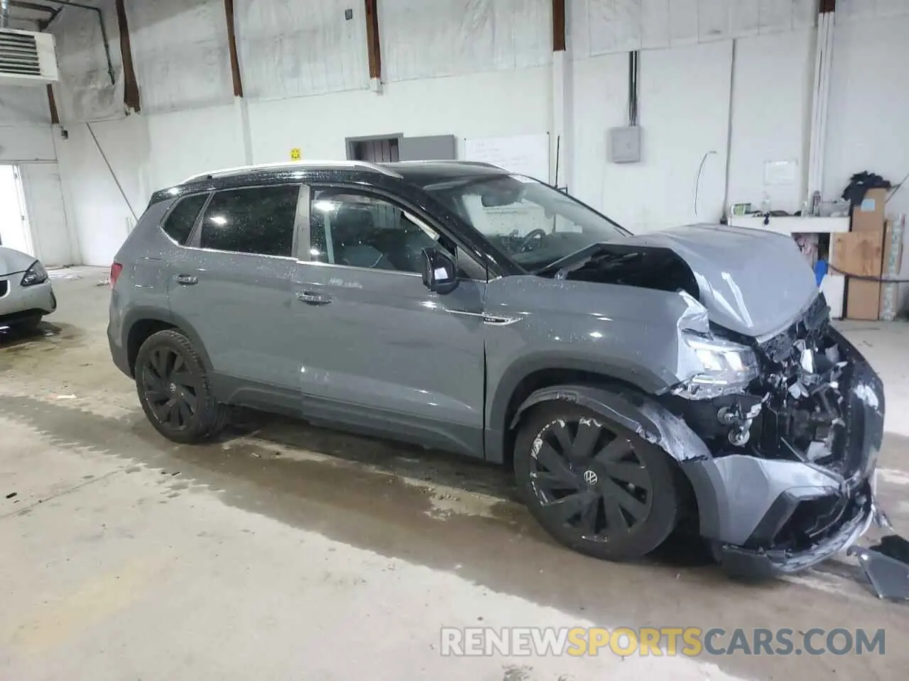 4 fotografías del automóvil dañado 3VVVX7B27RM018032 VOLKSWAGEN TAOS SE 2024