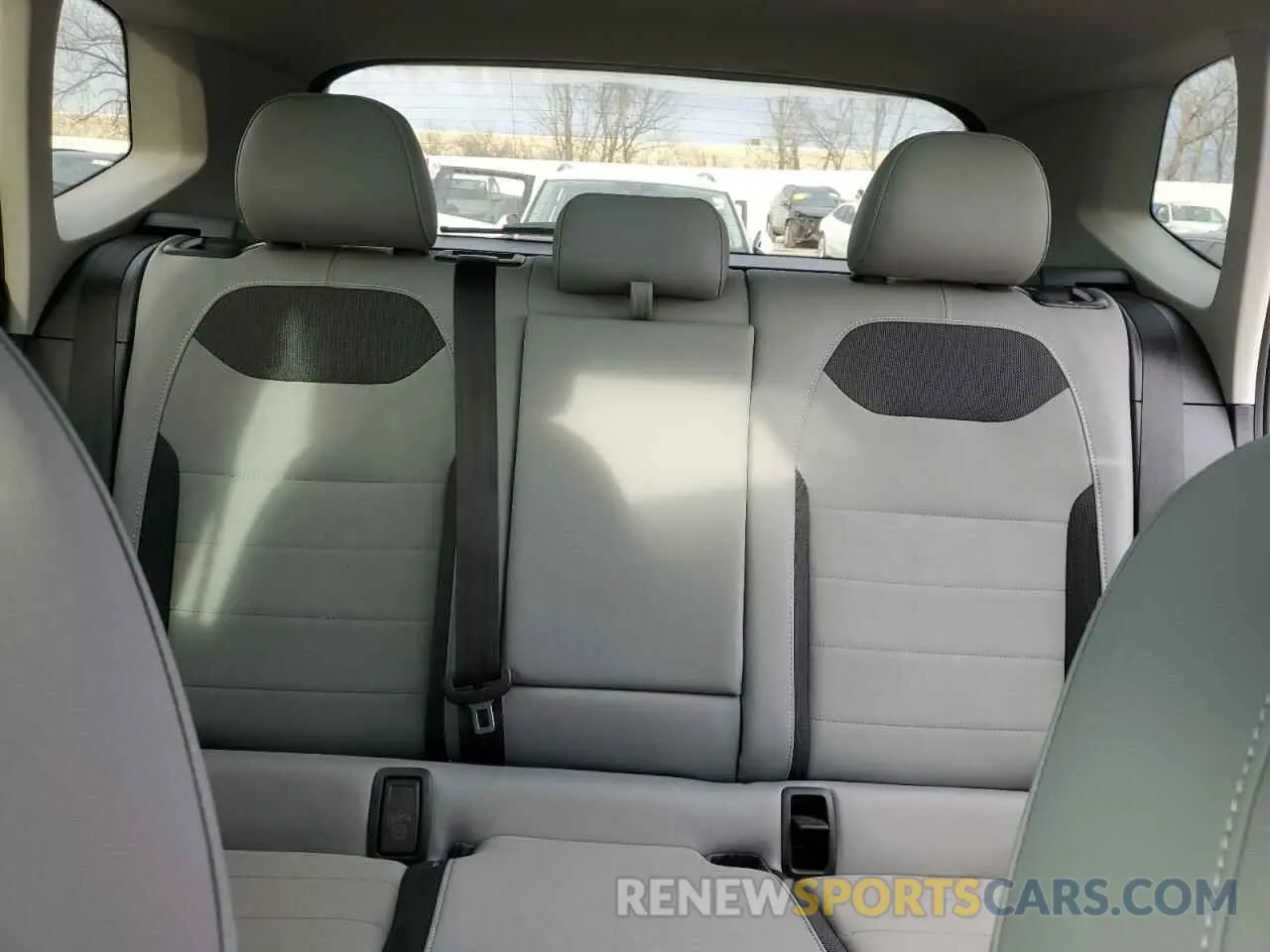 10 fotografías del automóvil dañado 3VVVX7B29RM120206 VOLKSWAGEN TAOS SE 2024