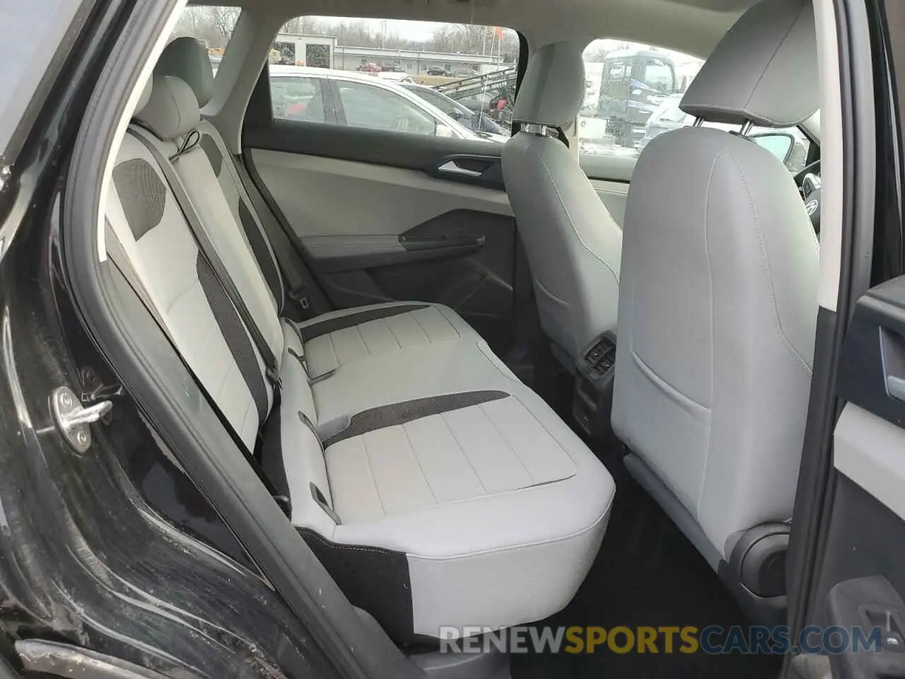 11 fotografías del automóvil dañado 3VVVX7B29RM120206 VOLKSWAGEN TAOS SE 2024