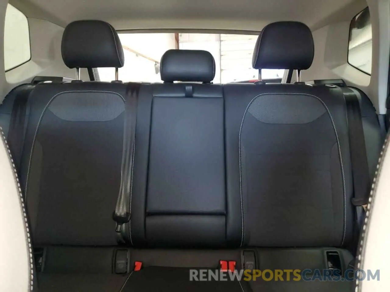 10 fotografías del automóvil dañado 3VVUC7B22SM029887 VOLKSWAGEN TAOS SE 2025