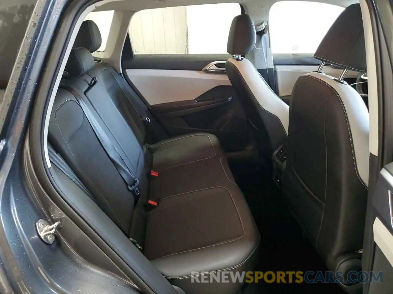 11 fotografías del automóvil dañado 3VVUC7B22SM029887 VOLKSWAGEN TAOS SE 2025
