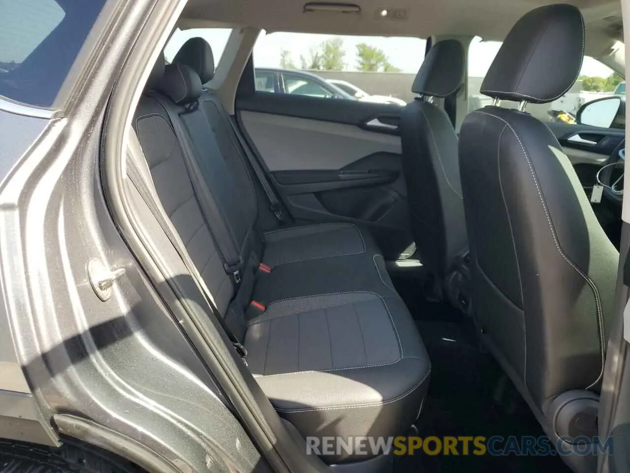 11 fotografías del automóvil dañado 3VVLX7B23NM018160 VOLKSWAGEN TAOS SE IQ 2022