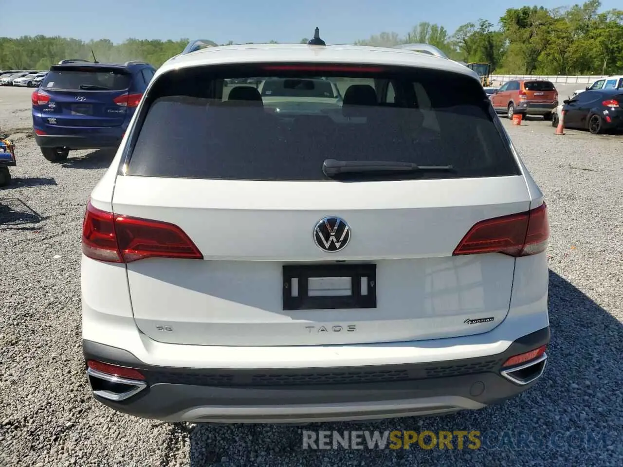 6 fotografías del automóvil dañado 3VVLX7B23NM090816 VOLKSWAGEN TAOS SE IQ 2022
