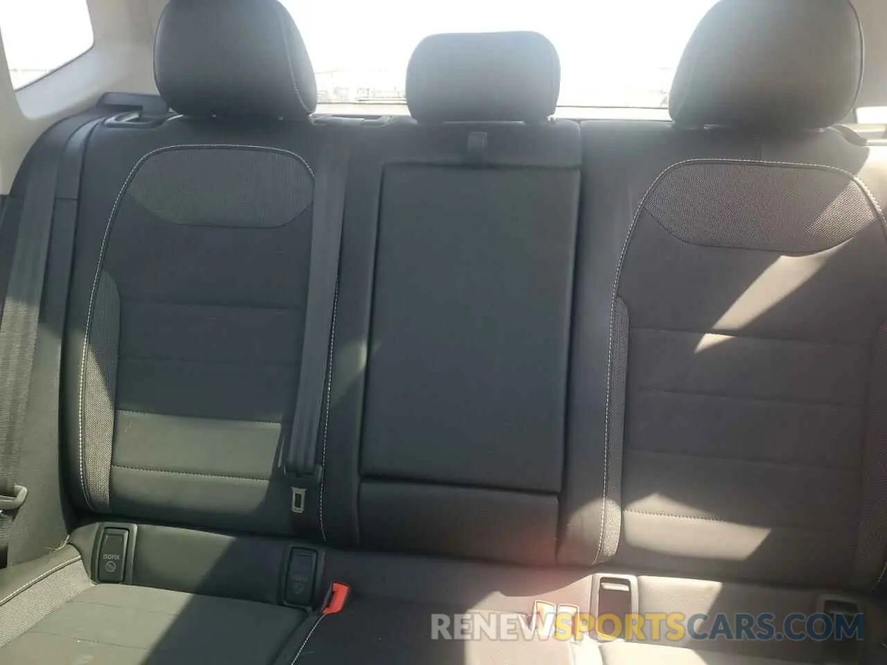 10 fotografías del automóvil dañado 3VVLX7B24NM056626 VOLKSWAGEN TAOS SE IQ 2022