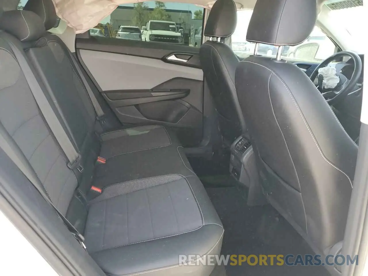 11 fotografías del automóvil dañado 3VVLX7B27NM023975 VOLKSWAGEN TAOS SE IQ 2022