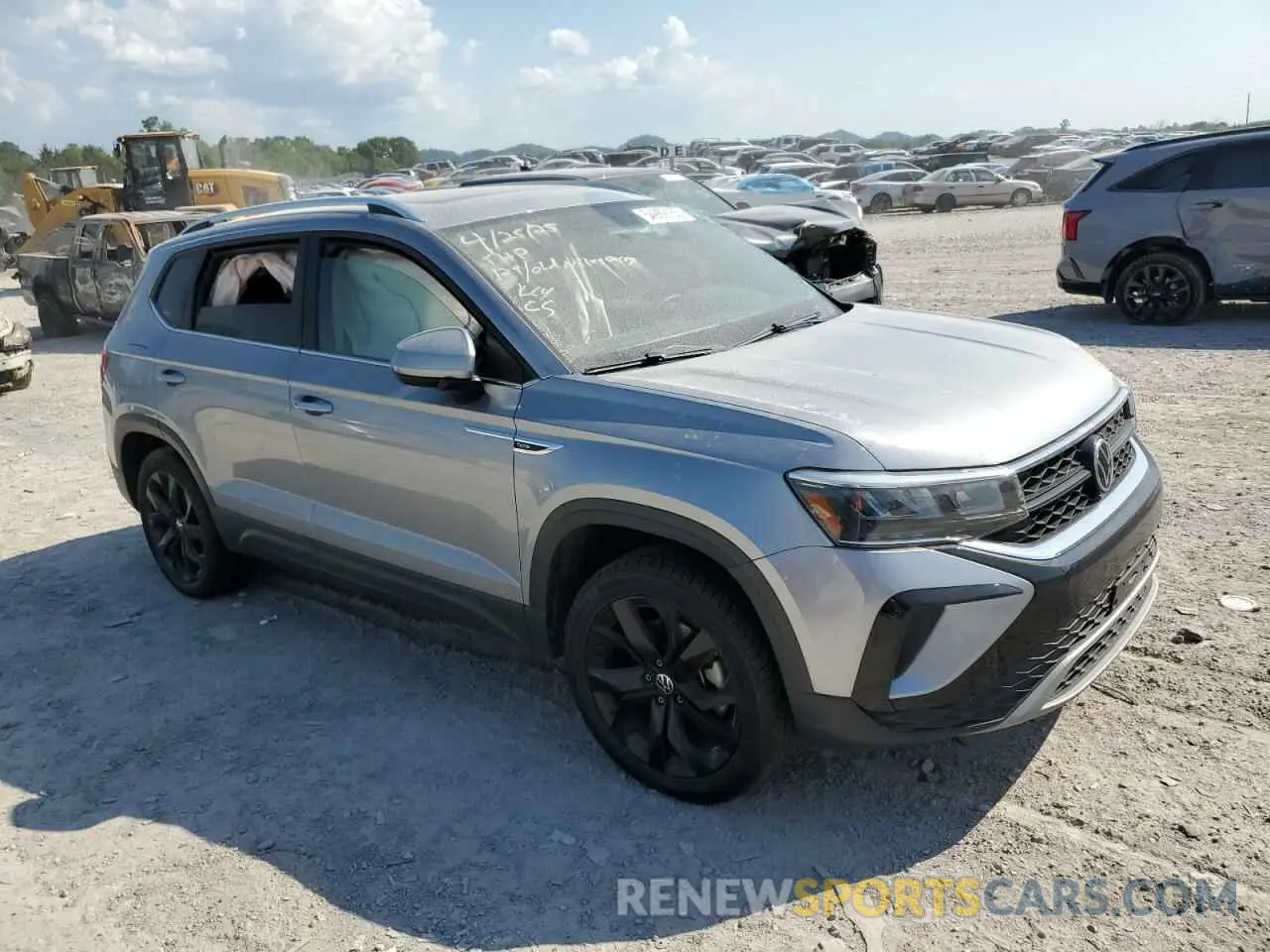 4 fotografías del automóvil dañado 3VVLX7B28NM071114 VOLKSWAGEN TAOS SE IQ 2022