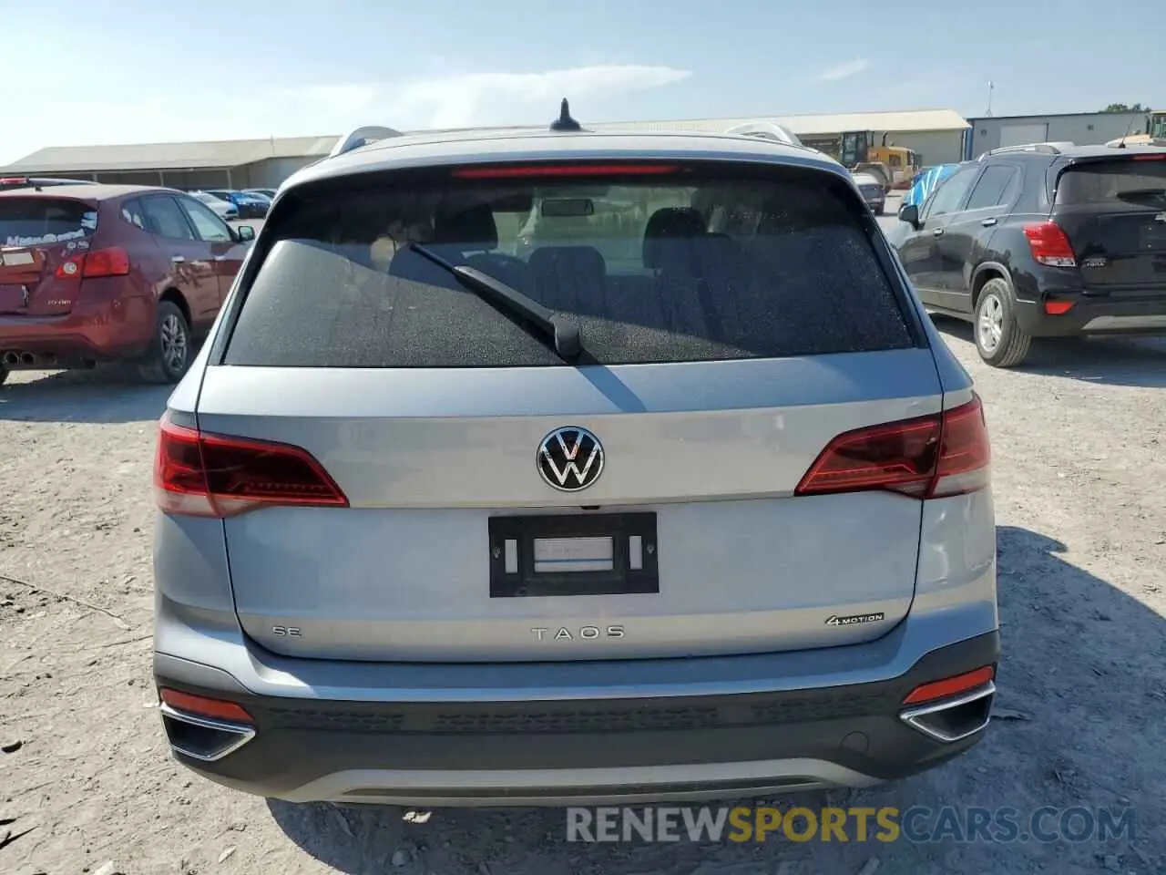 6 fotografías del automóvil dañado 3VVLX7B28NM071114 VOLKSWAGEN TAOS SE IQ 2022