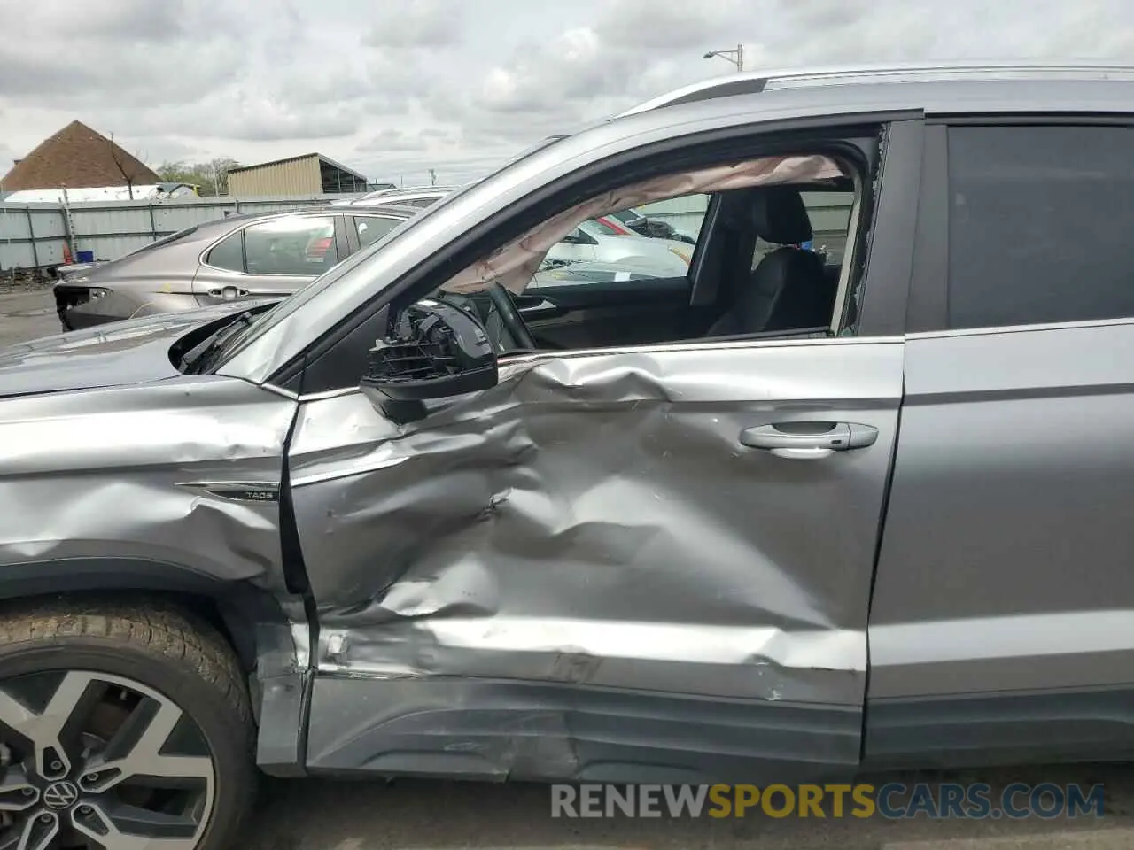 7 fotografías del automóvil dañado 3VV2X7B22NM061206 VOLKSWAGEN TAOS SEL 2022