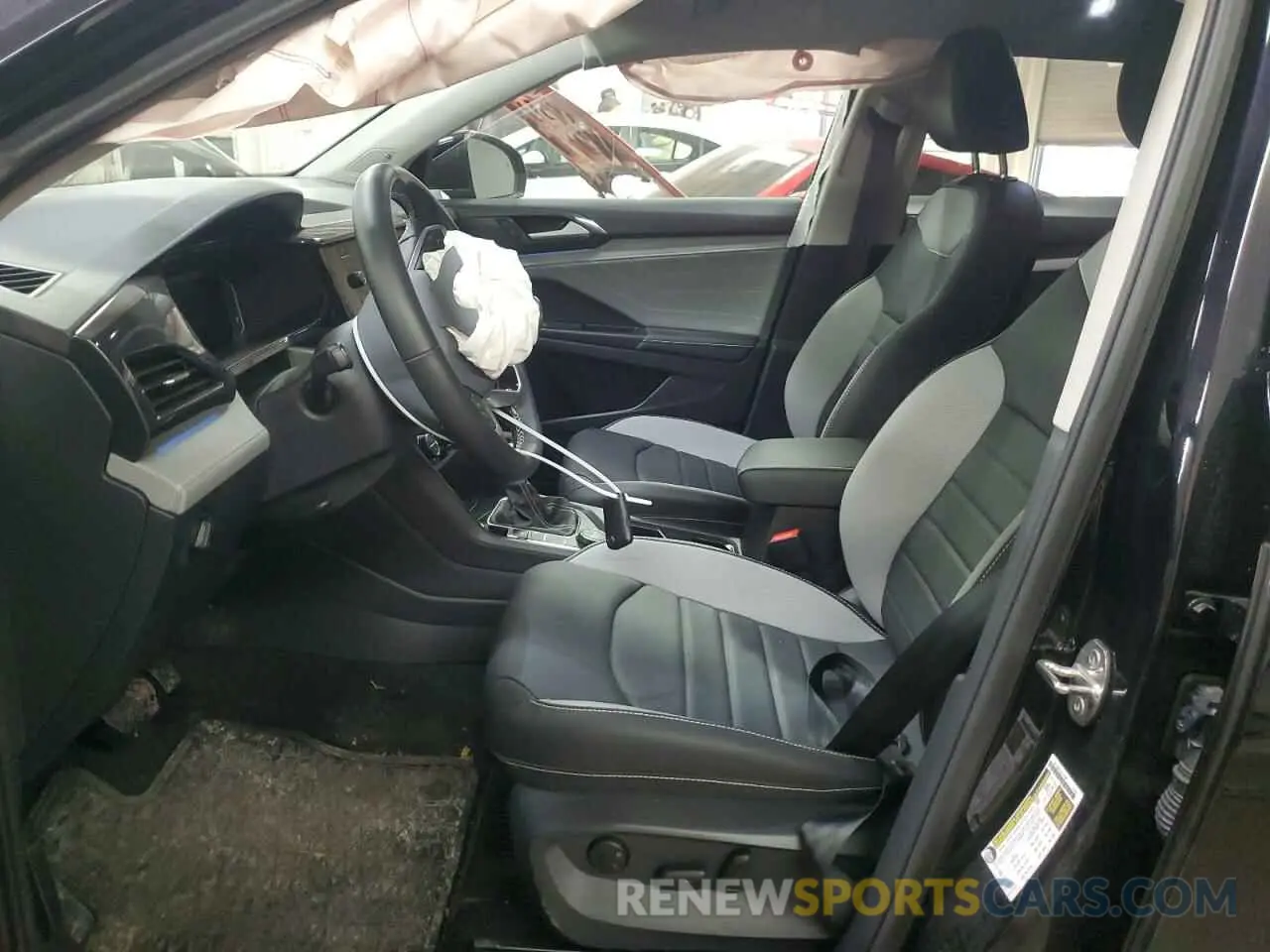 7 fotografías del automóvil dañado 3VV4X7B26RM109627 VOLKSWAGEN TAOS SEL 2024