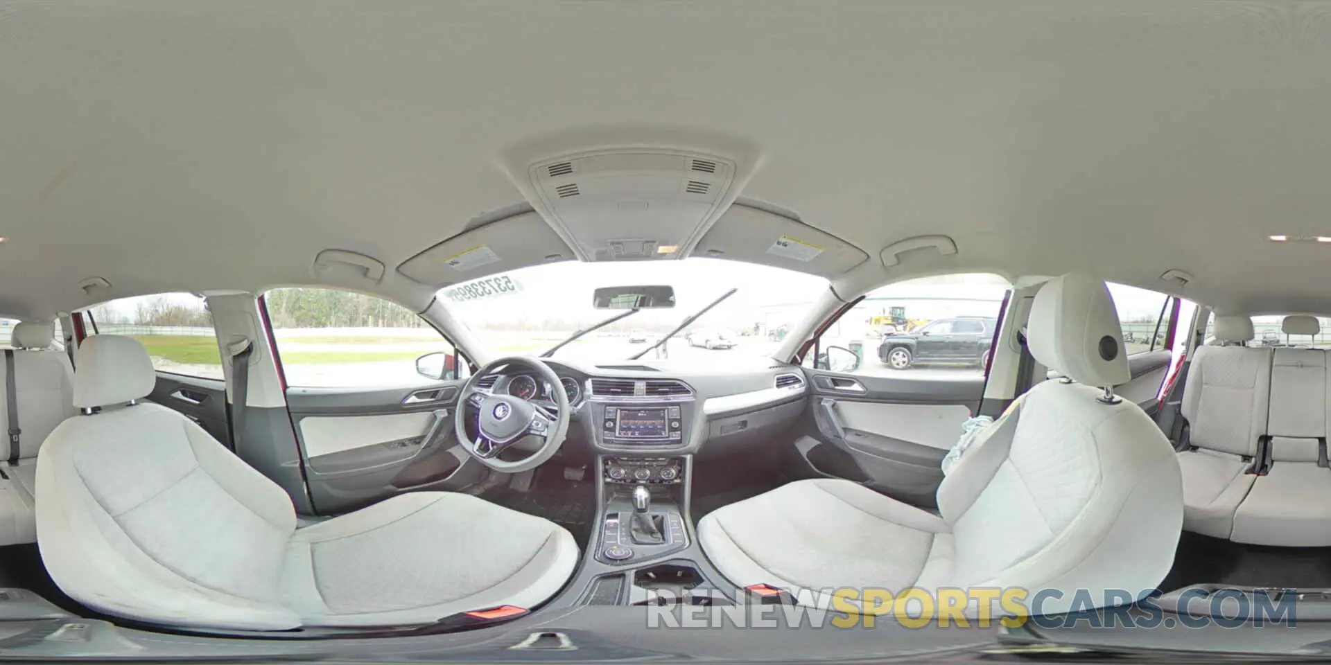 15 fotografías del automóvil dañado 3VV0B7AX0KM162033 VOLKSWAGEN TIGUAN 2019